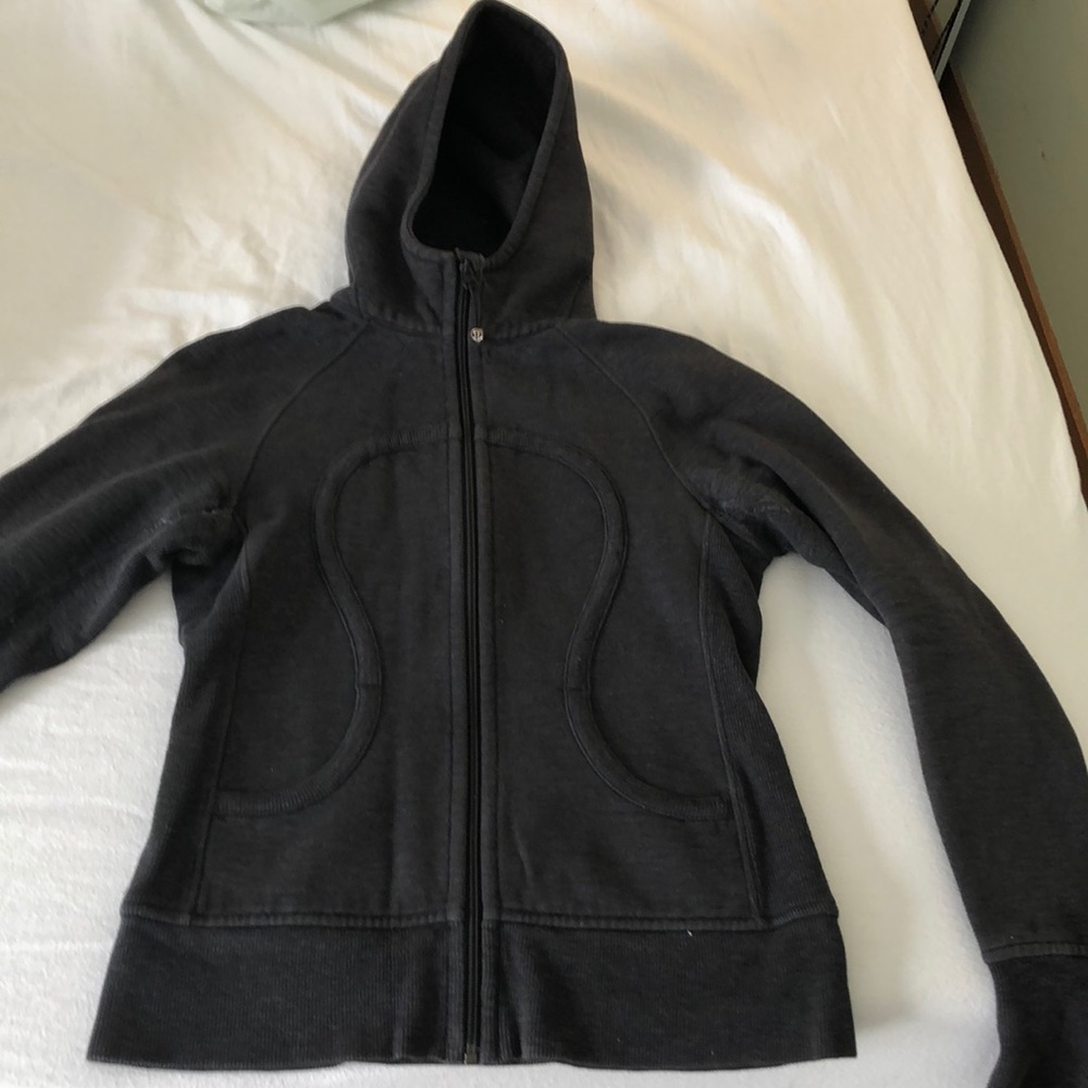 Lululemon Charcoal Gray Scuba Hoodie size 6